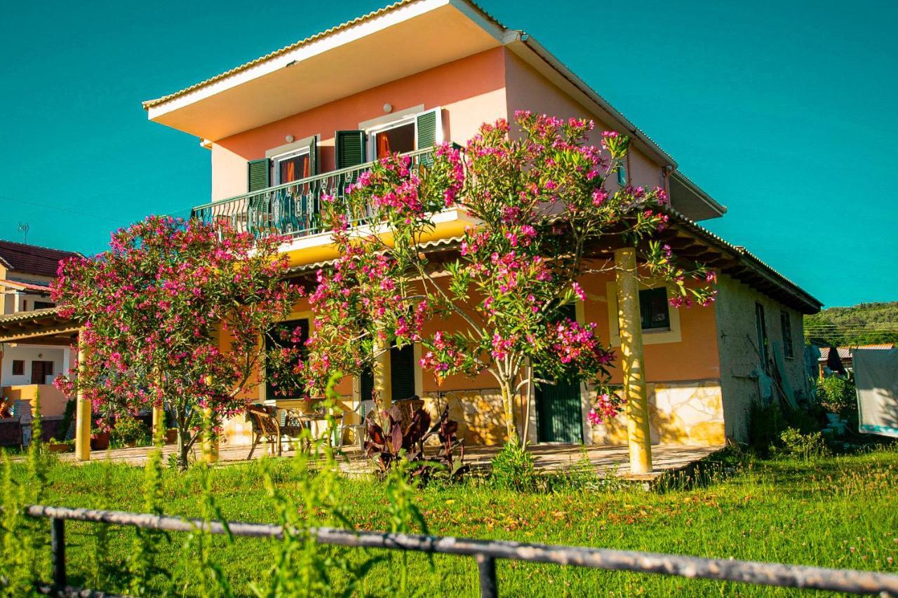 Anna Studios Marathias  Exterior photo