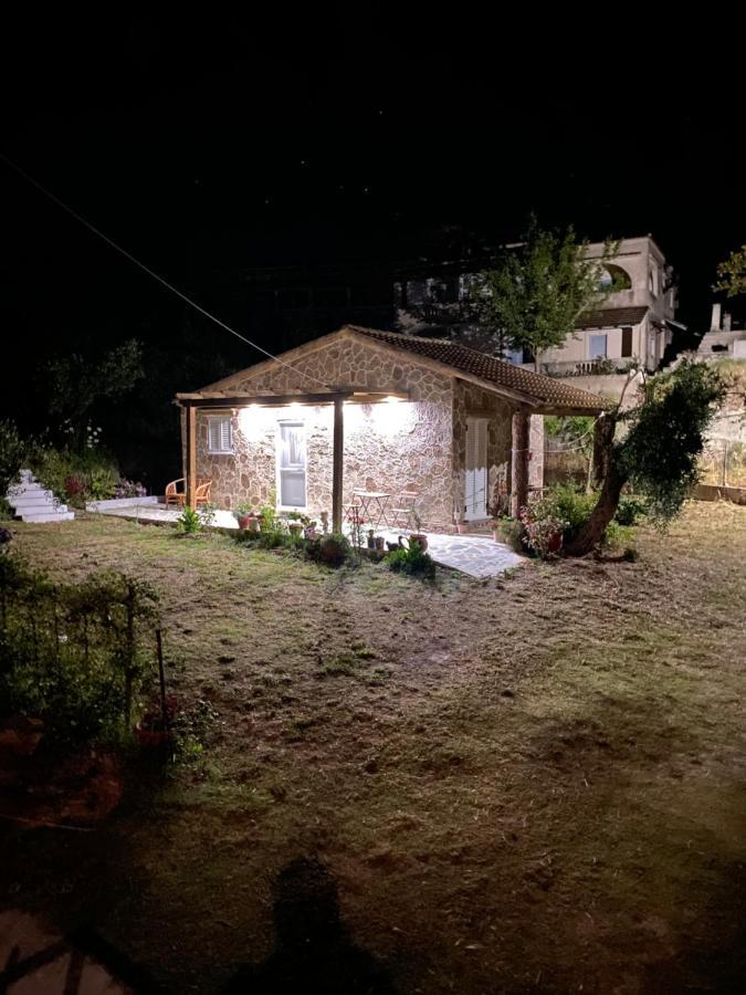 Anna Studios Marathias  Exterior photo